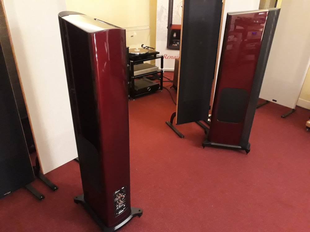 Goldenear T66